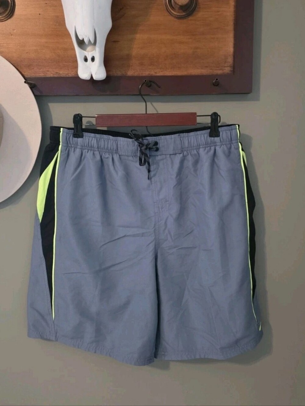 Nike Gray Green Swim Trunks Outdoor Beach Pool Vacation Resortwear Travel Swim